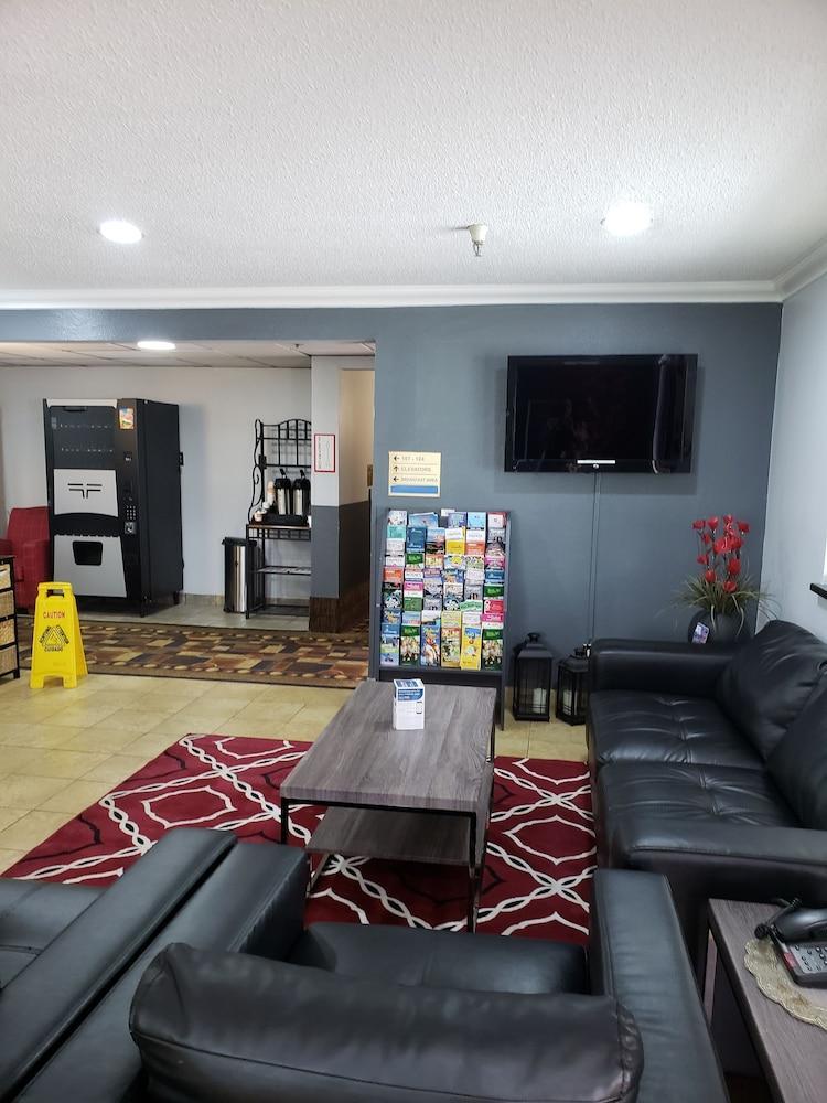 Quality Inn Atlanta Airport-Central College Park Екстериор снимка