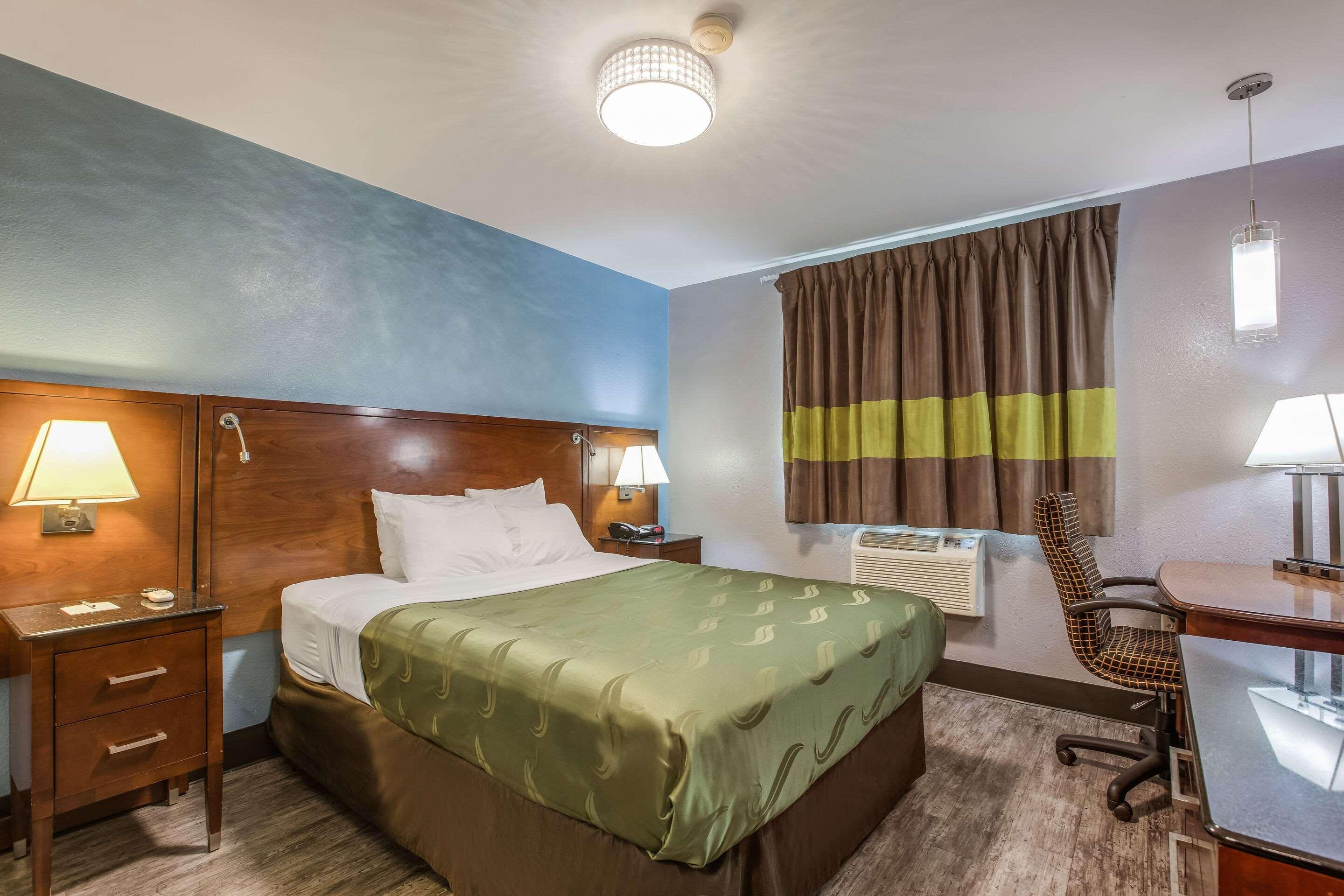 Quality Inn Atlanta Airport-Central College Park Екстериор снимка