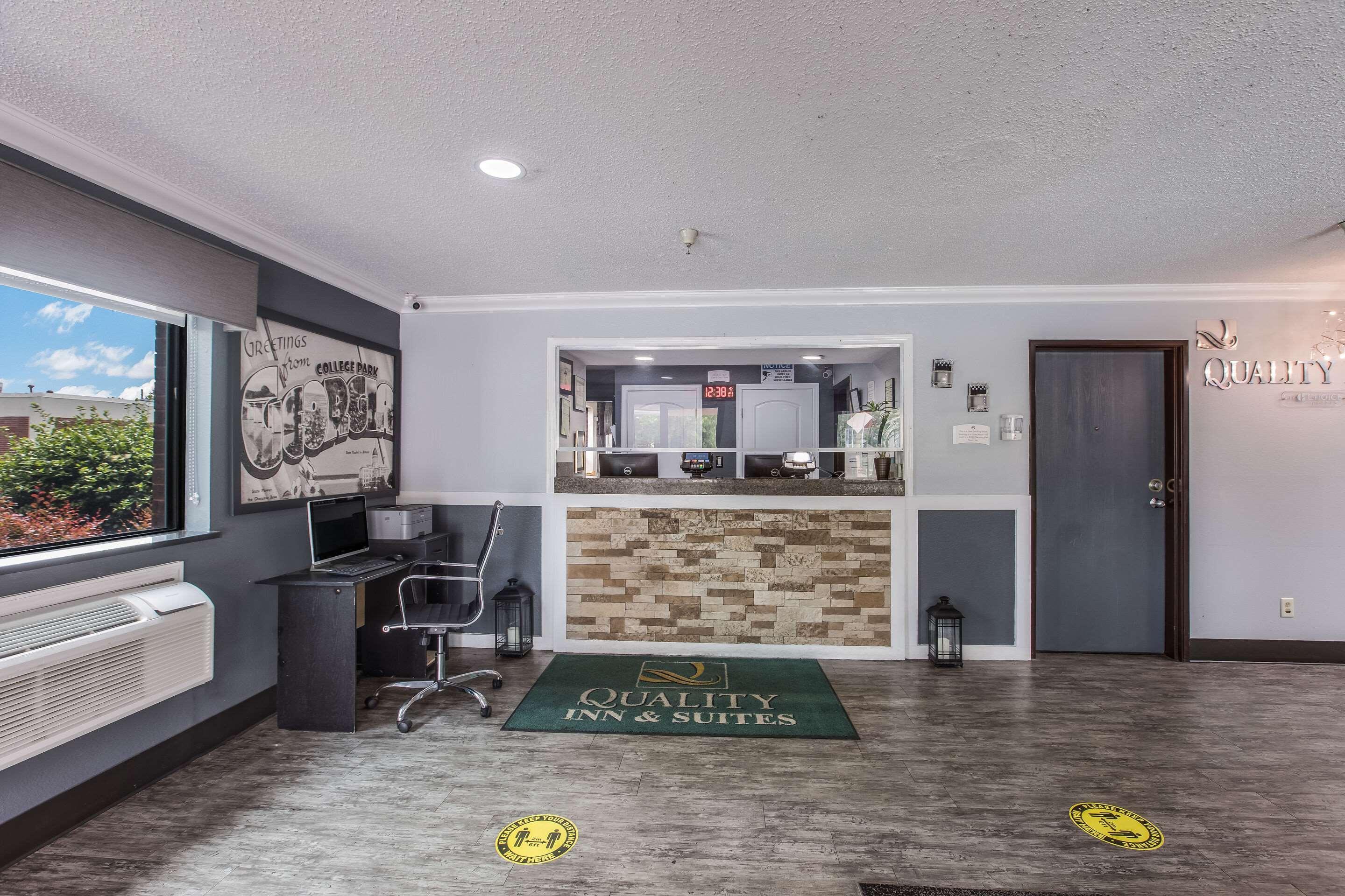 Quality Inn Atlanta Airport-Central College Park Екстериор снимка