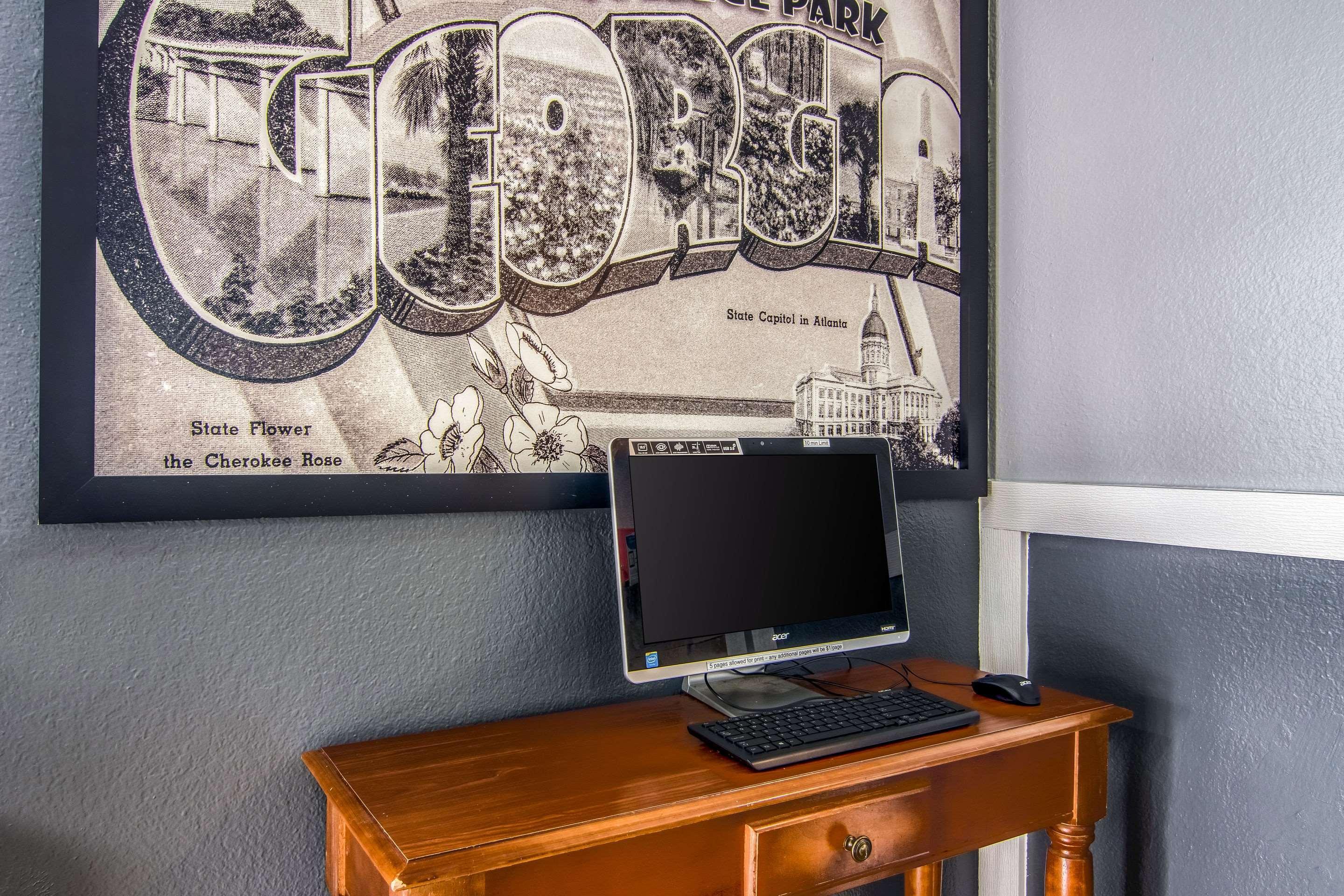 Quality Inn Atlanta Airport-Central College Park Екстериор снимка