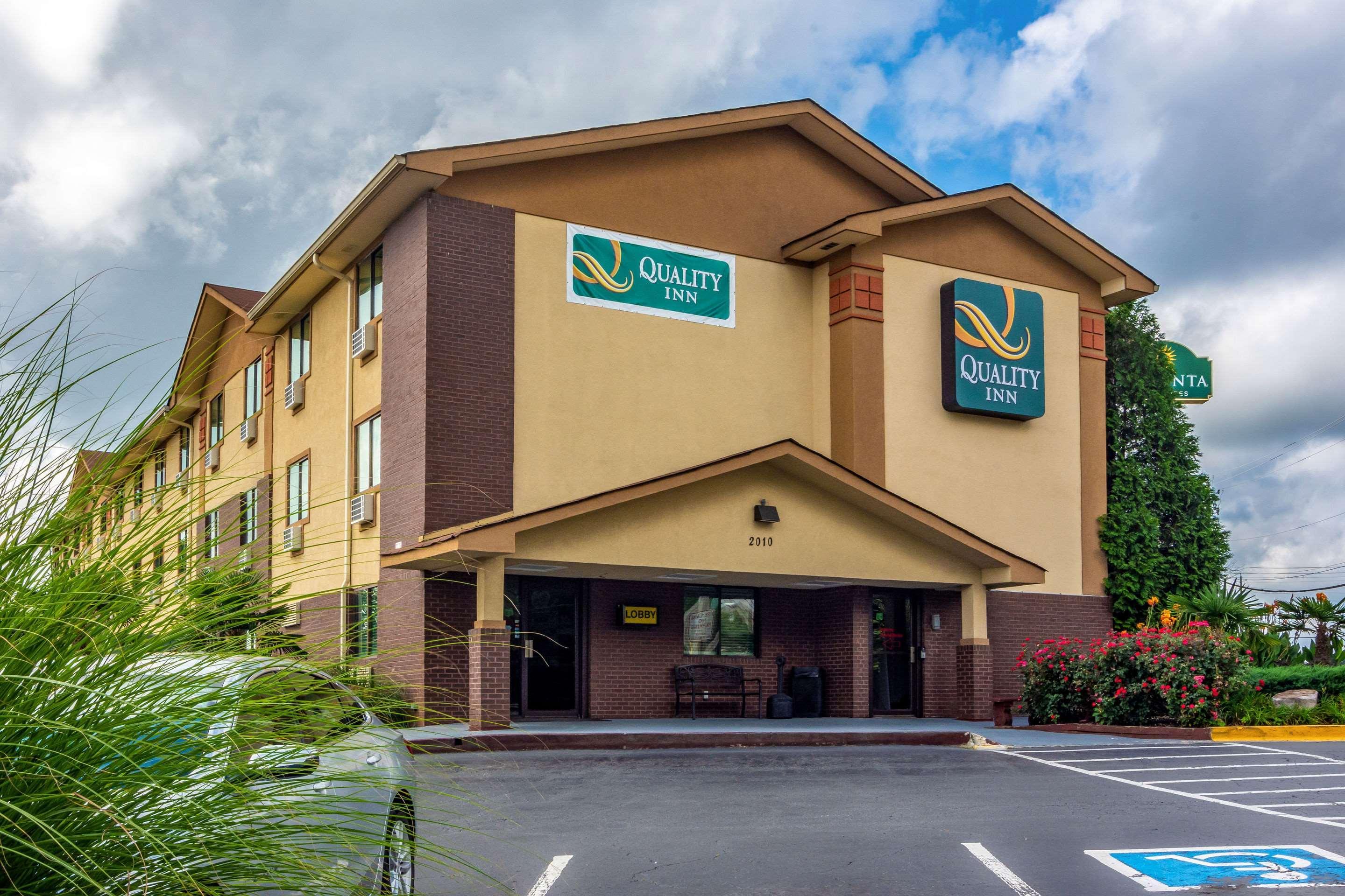 Quality Inn Atlanta Airport-Central College Park Екстериор снимка