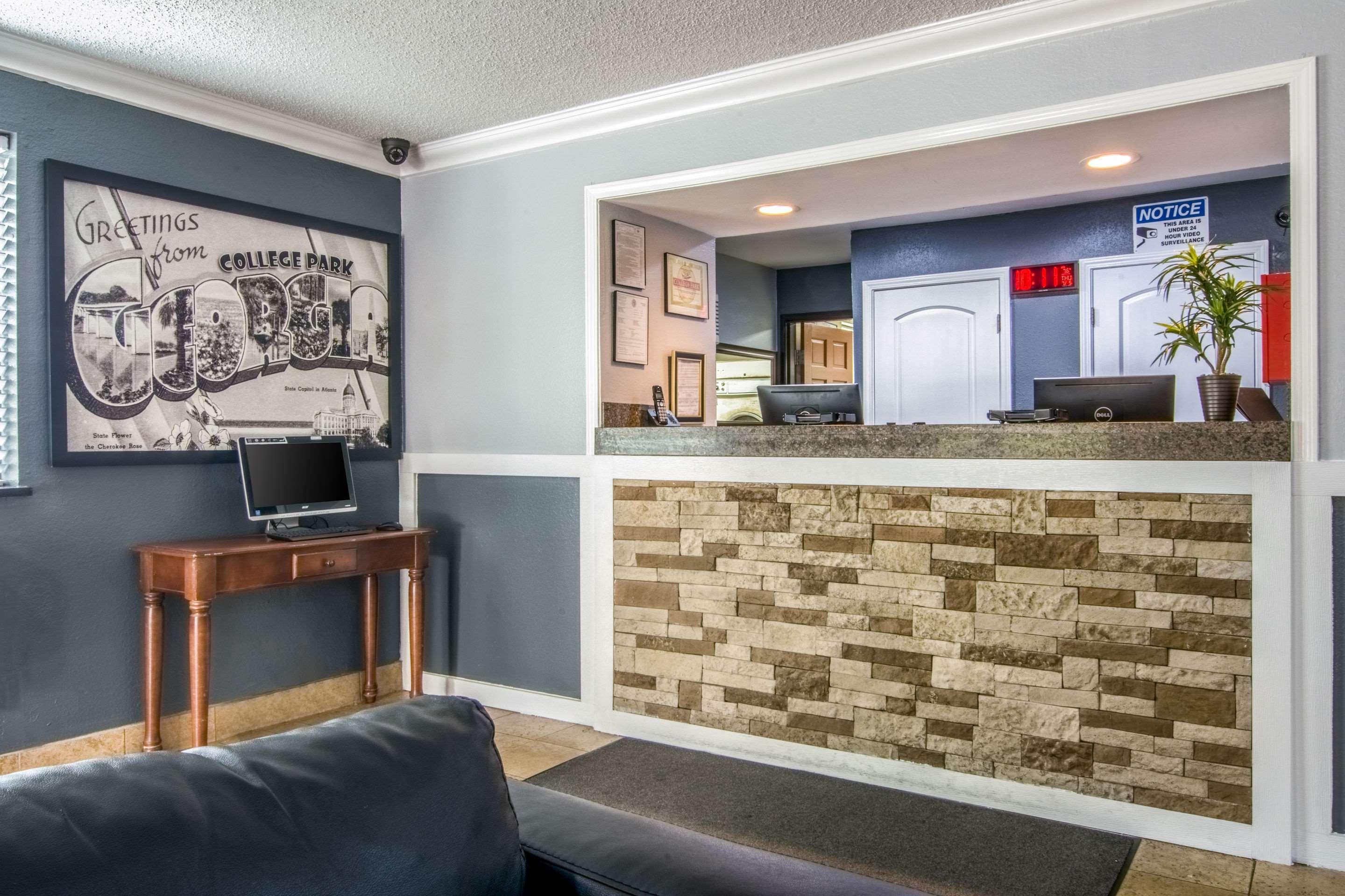 Quality Inn Atlanta Airport-Central College Park Екстериор снимка